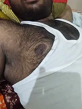 hairyboywithblackdick online show from May 19, 2026, 3:40 pm