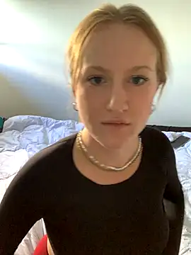 Snapshot of myasecrets chatting on October 16, 2025, 10:33 pm myasecrets online show from October 16, 2025, 10:33 pm