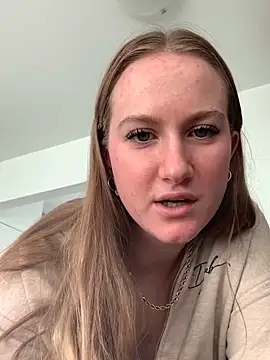 Snapshot of myasecrets chatting on November 10, 2025, 5:01 pm myasecrets online show from November 10, 2025, 5:01 pm