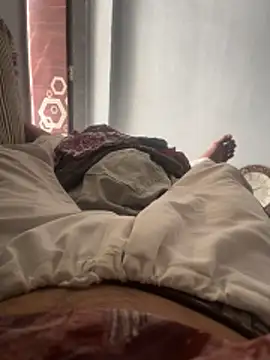 Snapshot of NoddingScorpion chatting on February 8, 2026, 9:02 am NoddingScorpion online show from February 8, 2026, 9:02 am