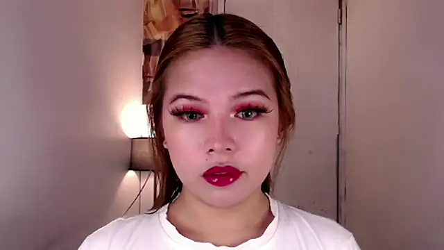 Snapshot of adorabletsforyouxx chatting on September 15, 2025, 2:28 pm adorabletsforyouxx online show from September 15, 2025, 2:28 pm