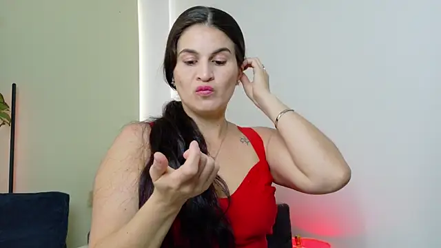 lizdevine online show from January 10, 2026, 5:04 pm