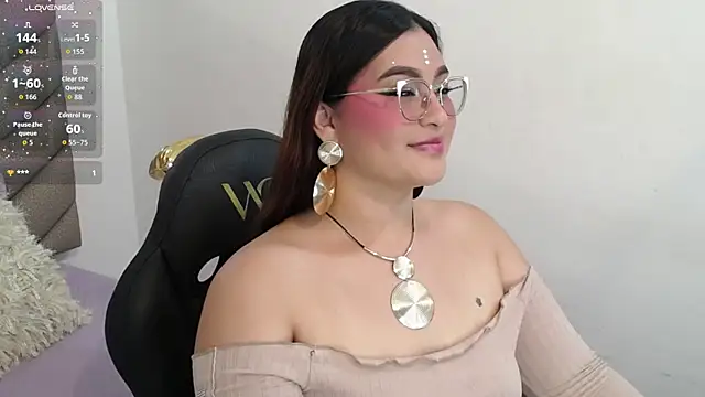 Snapshot of heluejamil chatting on October 24, 2025, 3:52 pm heluejamil online show from October 24, 2025, 3:52 pm