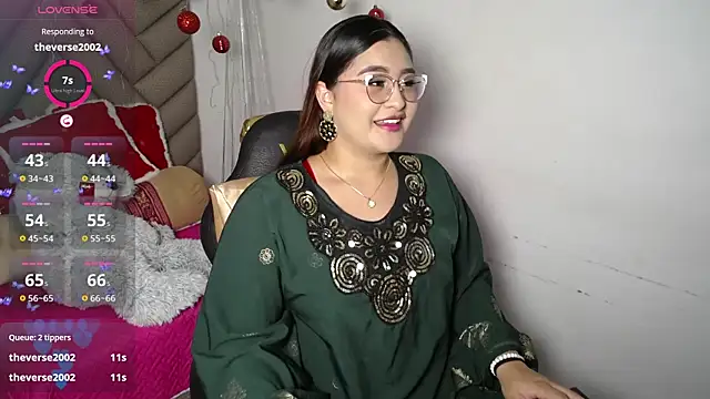 Snapshot of heluejamil chatting on November 20, 2025, 7:46 pm heluejamil online show from November 20, 2025, 7:46 pm