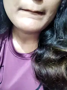 Cute pinkii online show from November 22, 2025, 7:35 pm