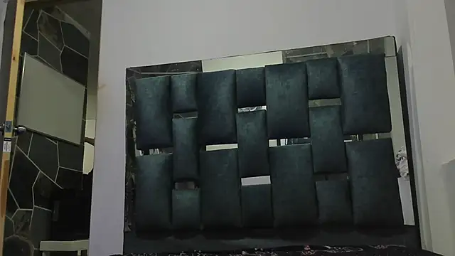 Snapshot of JulianaCarter chatting on May 28, 2026, 2:25 pm JulianaCarter online show from May 28, 2026, 2:25 pm