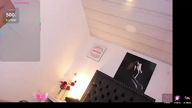 ScarlettVell online show from November 15, 2025, 8:44 am