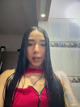 Snapshot of KaditaNavarro chatting on May 5, 2026, 1:46 am KaditaNavarro online show from May 5, 2026, 1:46 am