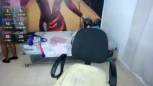 amberflame  online show from November 8, 2025, 6:07 pm