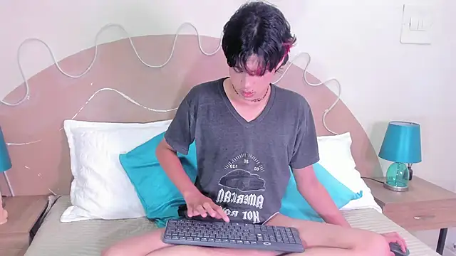 Dan Copers online show from December 16, 2025, 1:10 am