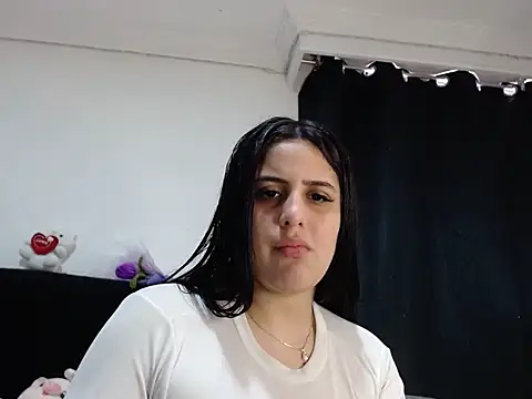 Electraweb 09 online show from September 8, 2025, 9:03 pm