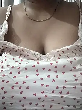 Raj-Rani01 online show from October 17, 2025, 10:23 pm