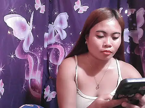 Snapshot of Hot_Samantha4u chatting on April 13, 2026, 10:59 pm Hot Samantha4u online show from April 13, 2026, 10:59 pm