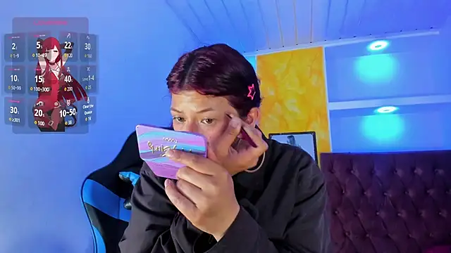 Snapshot of Raven_Rouge_ chatting on November 23, 2025, 5:07 am Raven Rouge online show from November 23, 2025, 5:07 am