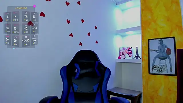 Raven Rouge  online show from March 20, 2026, 8:14 pm