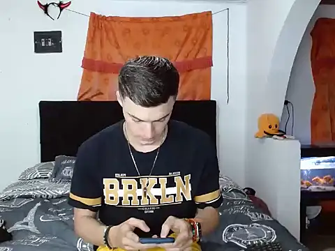 Ken bigcock77 online show from October 1, 2025, 1:11 am