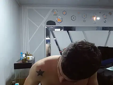 Ken bigcock77 online show from July 16, 2026, 10:49 pm