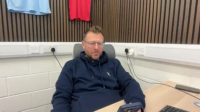 Snapshot of bilf1978 chatting on February 11, 2026, 7:24 am bilf1978 online show from February 11, 2026, 7:24 am