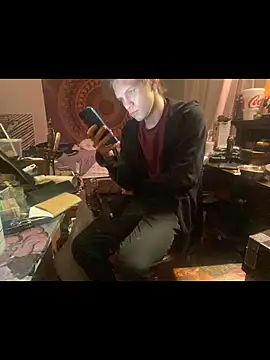 XanderOzzz online show from November 18, 2025, 9:58 am