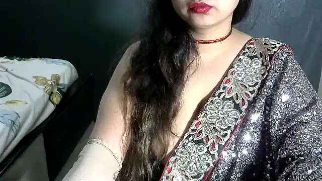 sexy indianboobs online show from January 26, 2025, 11:29 pm
