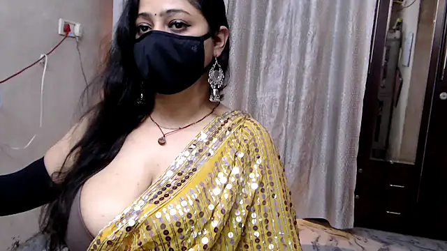 sexy indianboobs online show from June 29, 2026, 12:27 pm