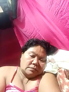 Snapshot of Mari_fvcks chatting on October 25, 2025, 6:13 pm Mari fvcks online show from October 25, 2025, 6:13 pm