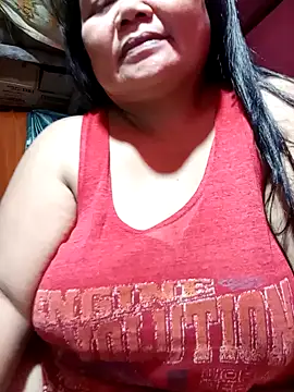 Snapshot of Mari_fvcks chatting on December 2, 2025, 5:30 pm Mari fvcks online show from December 2, 2025, 5:30 pm