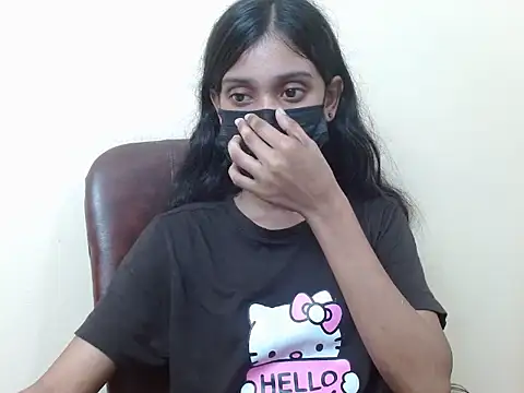 Snapshot of smallcuute chatting on September 23, 2025, 9:12 am smallcuute online show from September 23, 2025, 9:12 am