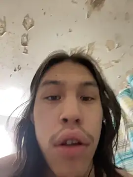 heytherepeoples717 online show from January 7, 2026, 1:02 pm