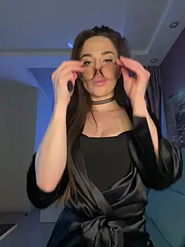 Snapshot of _shadylady_ chatting on May 7, 2026, 6:13 pm shadylady online show from May 7, 2026, 6:13 pm