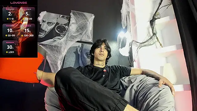 Snapshot of jett_savage chatting on October 27, 2025, 3:10 am jett savage online show from October 27, 2025, 3:10 am