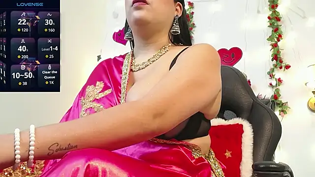 Snapshot of IndraKaur_ chatting on May 19, 2026, 12:11 pm IndraKaur online show from May 19, 2026, 12:11 pm