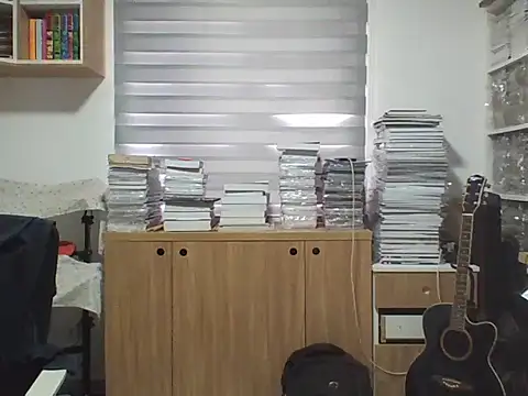 Snapshot of PeludoBrasil chatting on February 9, 2026, 3:05 pm PeludoBrasil online show from February 9, 2026, 3:05 pm