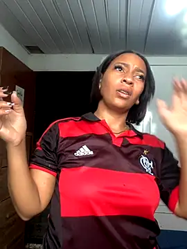 Crisschiavo online show from November 24, 2025, 1:00 pm