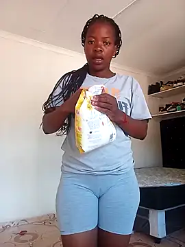 CandyNaynay online show from February 7, 2026, 7:01 am