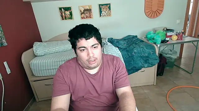 Snapshot of Martigato3 chatting on April 16, 2026, 3:24 pm Martigato3 online show from April 16, 2026, 3:24 pm