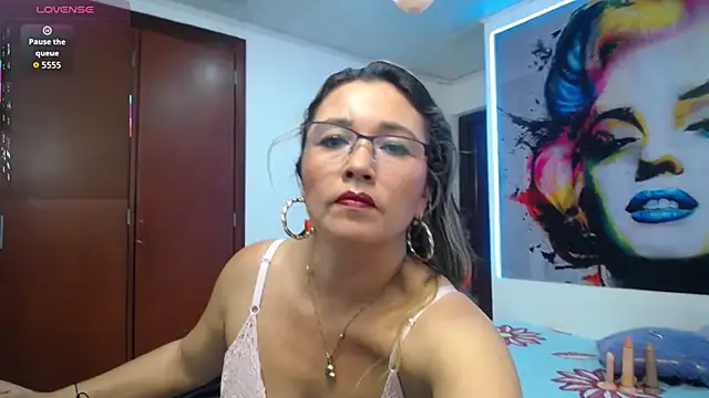 noelia milf19 online show from February 27, 2026, 1:05 am