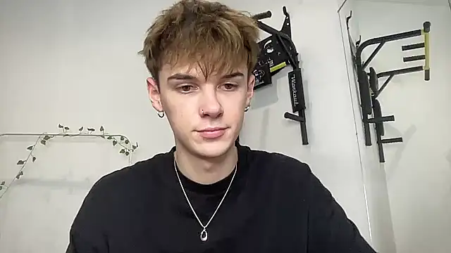 Milk Guy online show from November 25, 2025, 3:56 pm