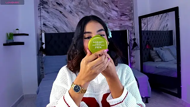 kitty collins  online show from April 13, 2026, 11:16 am