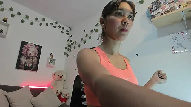 anastasia tuya online show from February 17, 2026, 1:35 am