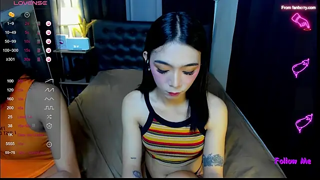 bellamoonlightX online show from April 9, 2026, 8:09 am