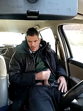 Snapshot of twitshe chatting on November 22, 2025, 9:08 am twitshe online show from November 22, 2025, 9:08 am