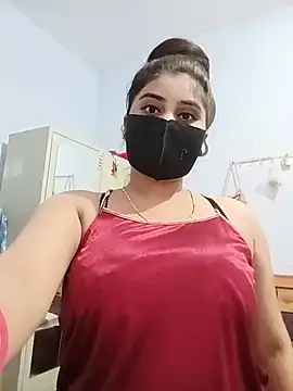 Hot-Soniya733 online show from July 4, 2026, 7:31 pm