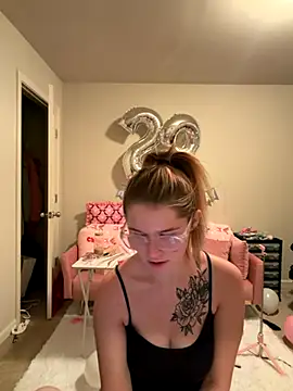 Snapshot of Riley_ray69 chatting on November 12, 2025, 3:29 am Riley ray69 online show from November 12, 2025, 3:29 am