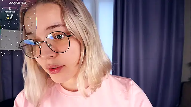 EdaKirkIin online show from November 1, 2025, 5:20 am