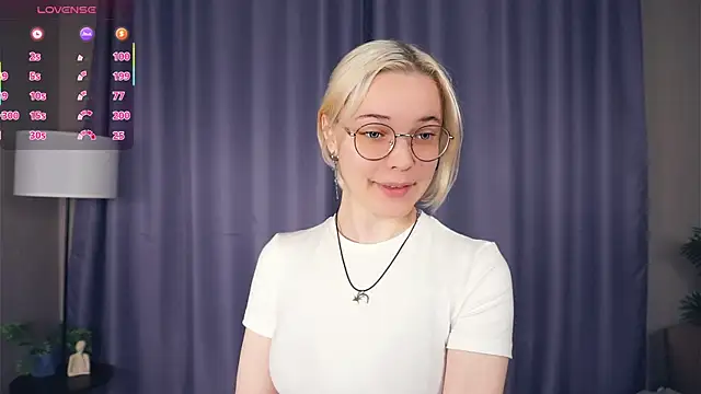 EdaKirkIin online show from December 4, 2025, 5:39 am