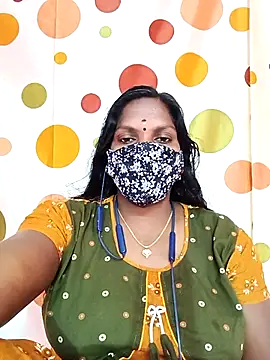 Tamil Abinaya online show from October 3, 2025, 2:41 am