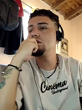 Snapshot of Juuaanp3 chatting on September 10, 2025, 4:51 pm Juuaanp3 online show from September 10, 2025, 4:51 pm