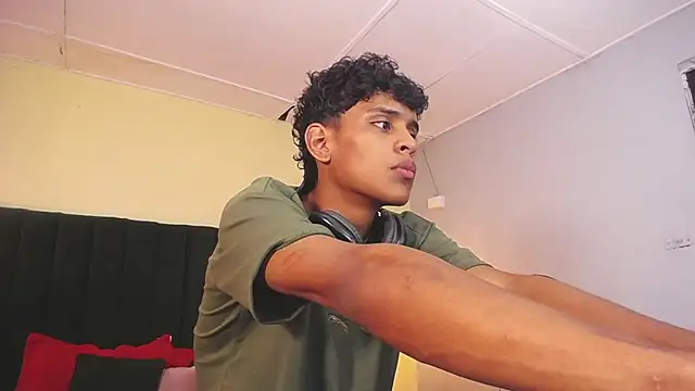 Snapshot of jhos_padill chatting on September 10, 2025, 1:22 pm jhos padill online show from September 10, 2025, 1:22 pm