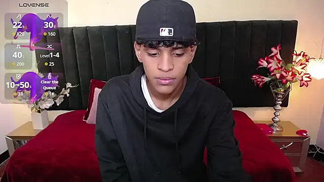 Snapshot of jhos_padill chatting on October 28, 2025, 1:14 pm jhos padill online show from October 28, 2025, 1:14 pm